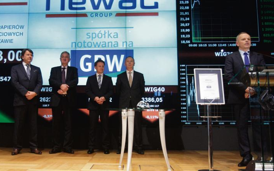 Podczas debiutu akcji Newagu byli (od lewej): Zbigniew Jakubas, przewodniczący rady spółki, jej wice