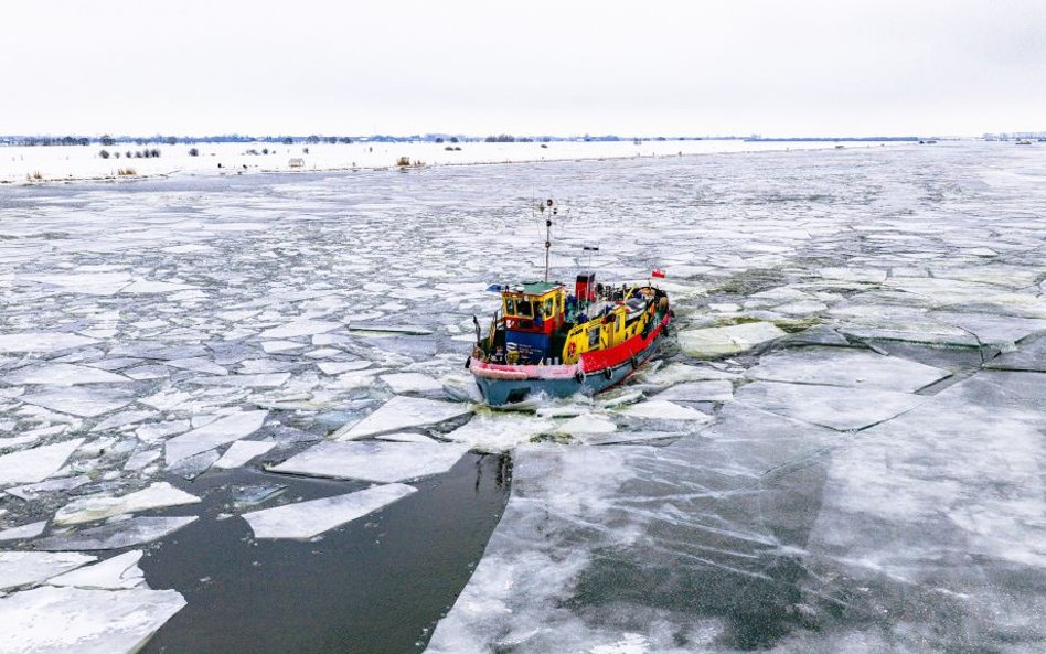 Akcja lodołamania na Wiśle prowadzona przez Wody Polskie, luty 2026 r.