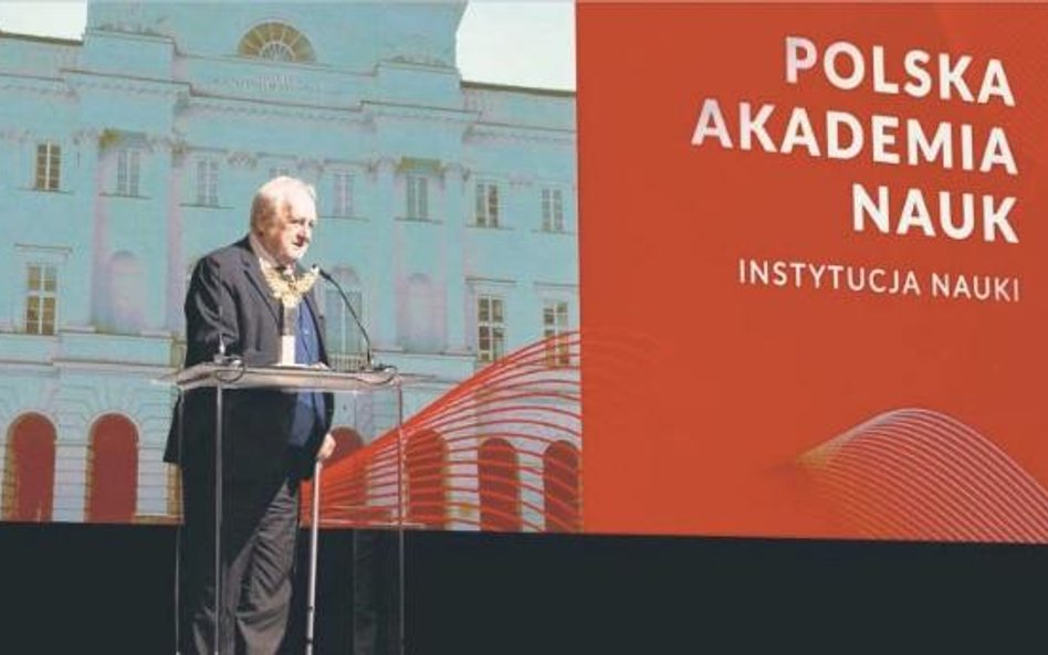 Kategoria INSTYTUCJA NAUKI: Polska Akademia Nauk – PAN to tysiące badaczy i badaczek, którzy starają