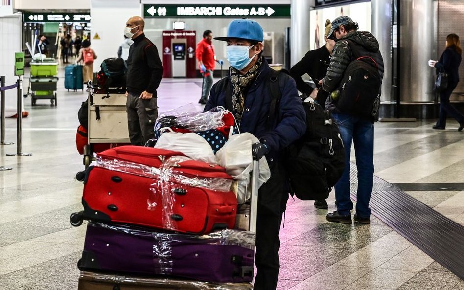 Z mediolańskiego lotniska Malpensa, największego portu obsługującego Mediolan nie odleciał w poniedz