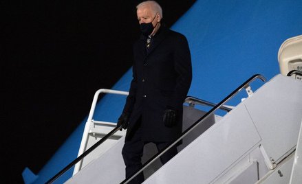 Koronawirus. Biden: Jeśli Bóg da, sytuacja w grudniu będzie inna