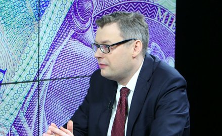 Piasecki: Mogą wzrosnąć podatki przez socjal