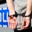 Policjant trafił do aresztu. Usłyszał zarzuty kradzieży z włamaniem