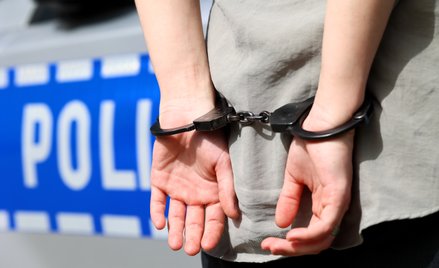 Policjant trafił do aresztu. Usłyszał zarzuty kradzieży z włamaniem