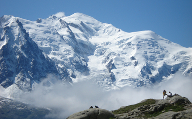 Najwyższy szczyt Europy skurczył się o niemal metr