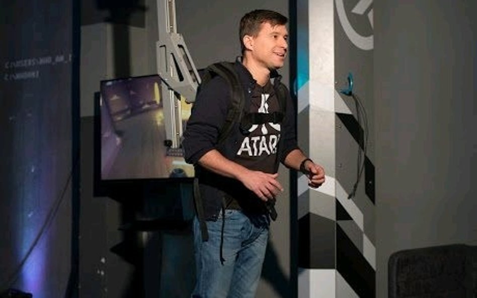 Michał
Kiciński inwestuje
w rzeczywistość wirtualną. Zbuduje
sieć parków cyfrowej rozrywki.mat. pras