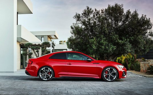 Audi RS 5 Coupe Competition Plus