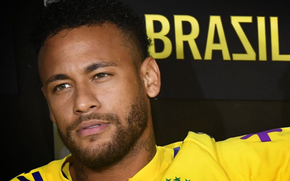 Messi: Nie wiem, czy Barcelona zrobiła wszystko, by Neymar wrócił