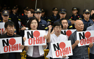 Koreańczycy protestują przeciwko usunięciu ich kraju z japońskiej tzw. białej listy