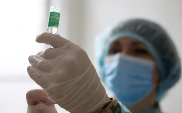 Sondaż: Polacy chcą własnej, krajowej szczepionki