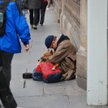 Bezdomny na ulicy w Edynburgu