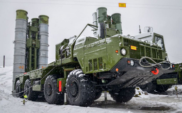 Rosja będzie bronić Arktyki wyrzutniami S-400