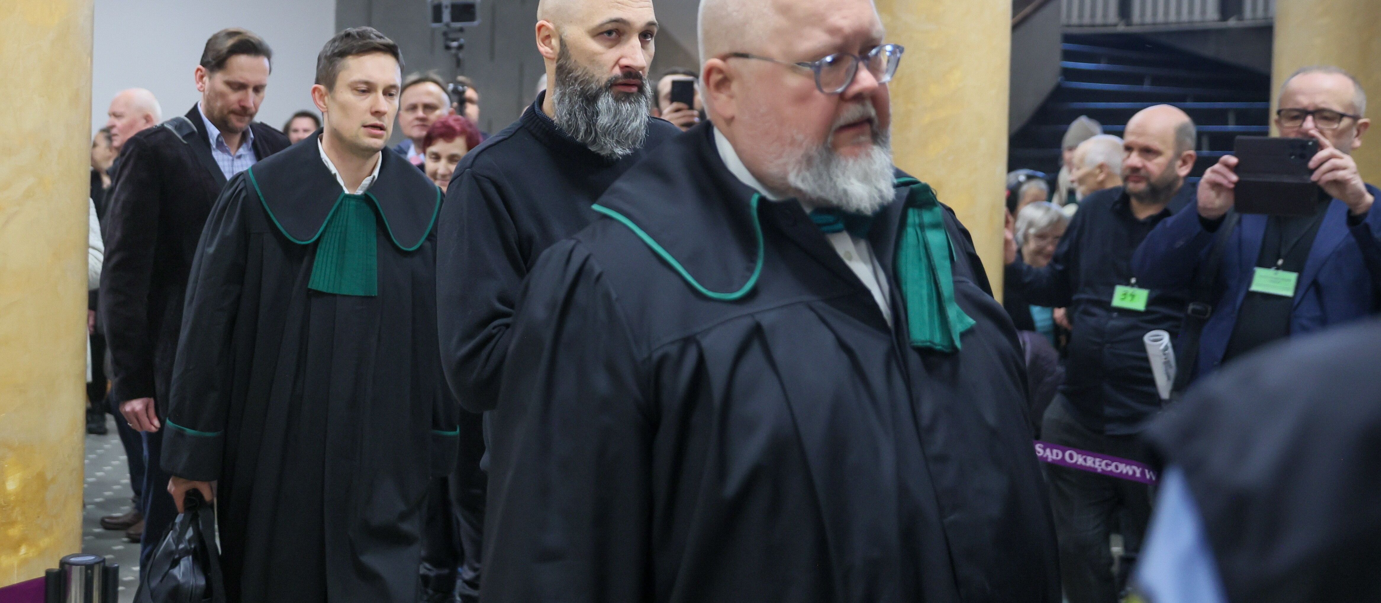 Ksiądz Olszewski i jego prawnicy chcą pozwać Donalda Tuska