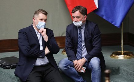 Czarnek debiutuje w rankingu nieufności. Więcej nie ufa tylko Ziobrze