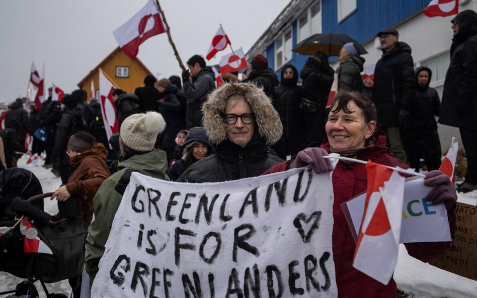 „Grenlandia dla Grenlandczyków” - to hasło stało się ostatnio modne. Nie przekłada się to jednak na 