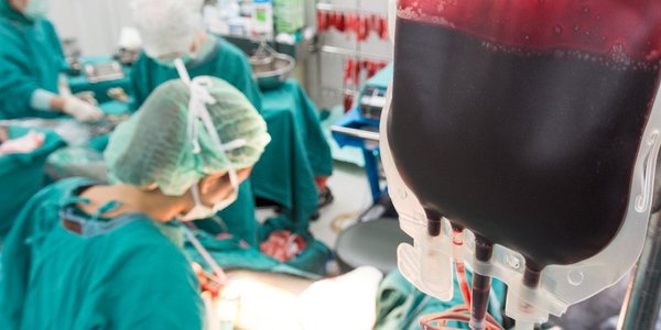 Świadkowie Jehowy zaczynają dopuszczać niektóre transfuzje krwi