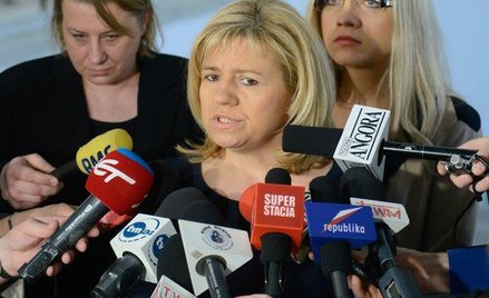 Ewa Błasik przekonywała w środę w Sejmie, że nowa opinia biegłych to próba zrobienia z jej męża kozł