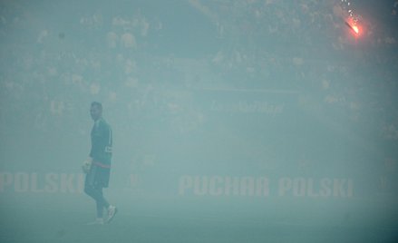 Straty w wysokości 100 tys. zł po meczu o Puchar Polski