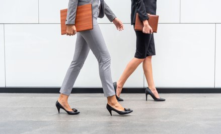Gdzie kończy się dress code, a zaczyna dyskryminacja?