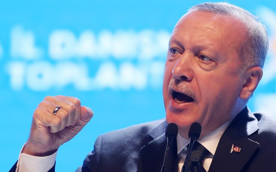 Rosja-Syria-Turcja: Straszenie prawdziwą wojną