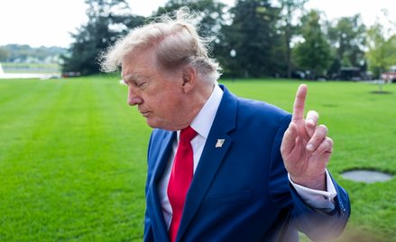 Trump częściowo znosi sankcje nałożone na Rosję. Korea Północna testuje torpedę z AI
