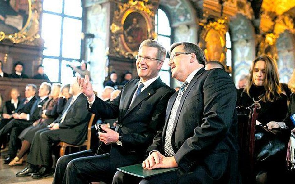 Prezydent Niemiec Christian Wulff i Polski – Bronisław Komorowski długo czekali na przybycie Wiktora