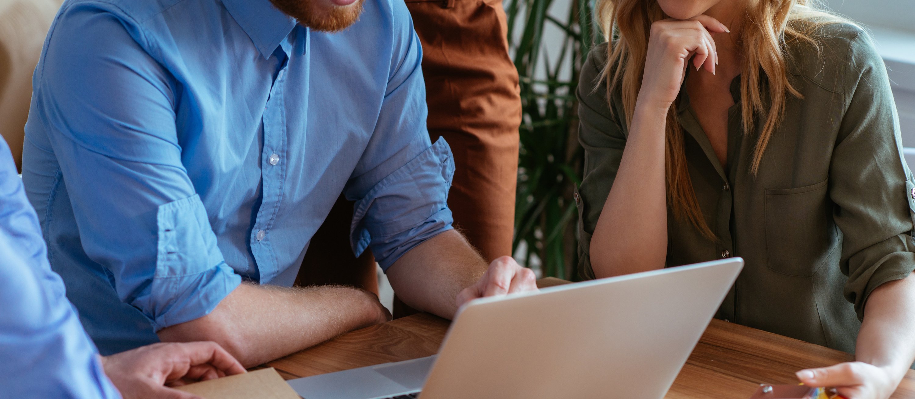Polscy szefowie pod presją niepewności i spadającej motywacji