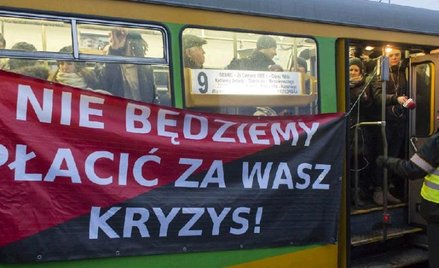 W Poznaniu protestują anarchiści. Po raz drugi, bo jedną batalię o obniżkę cen już przegrali
