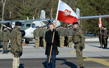 MON (na zdjęciu minister Mariusz Błaszczak) powinno przyspieszyć z modernizacją armii
