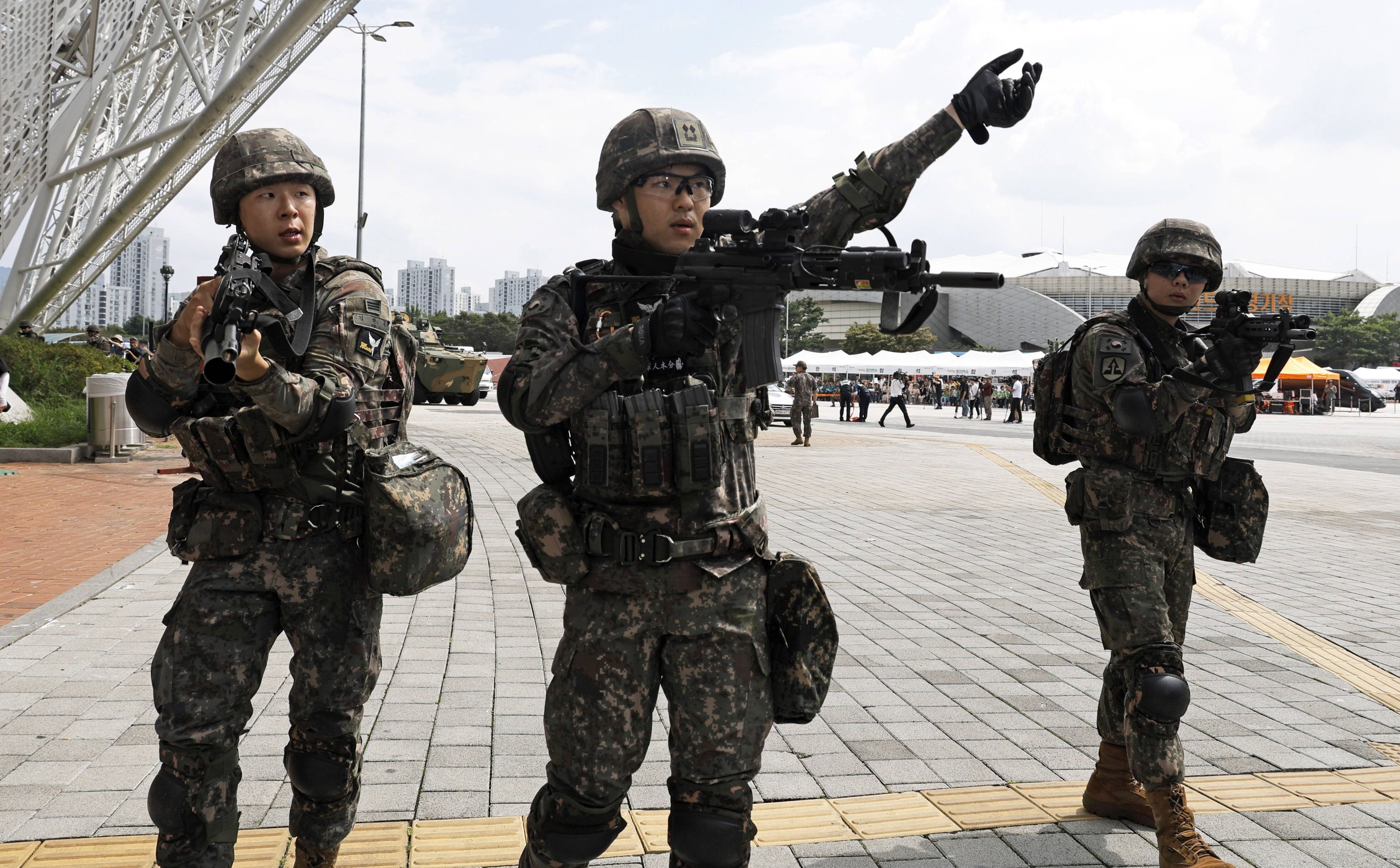 Dramatyczny spadek liczby żołnierzy w Korei Południowej. Ubywa mężczyzn