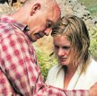 Po dramatycznych wydarzeniach na farmie, w wyniku których cierpią i David, i jego córka (Jessica Hai