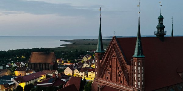 Future Frombork Festival 17–18 lipca łączy kosmos, muzykę i piłkę nożną