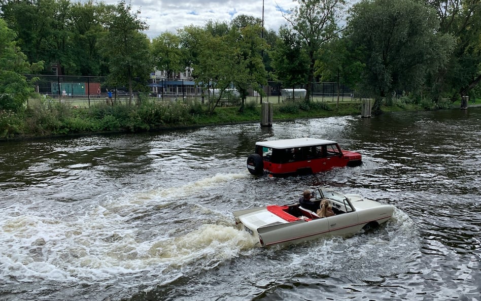 Gwałtowne ulewy i w konsekwencji podtopienia to jeden ze skutków zmian klimatycznych.