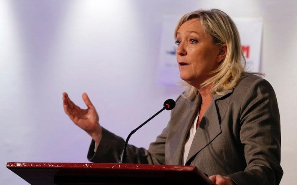 Marine Le Pen chce zamknięcia meczetów salafickich we Francji