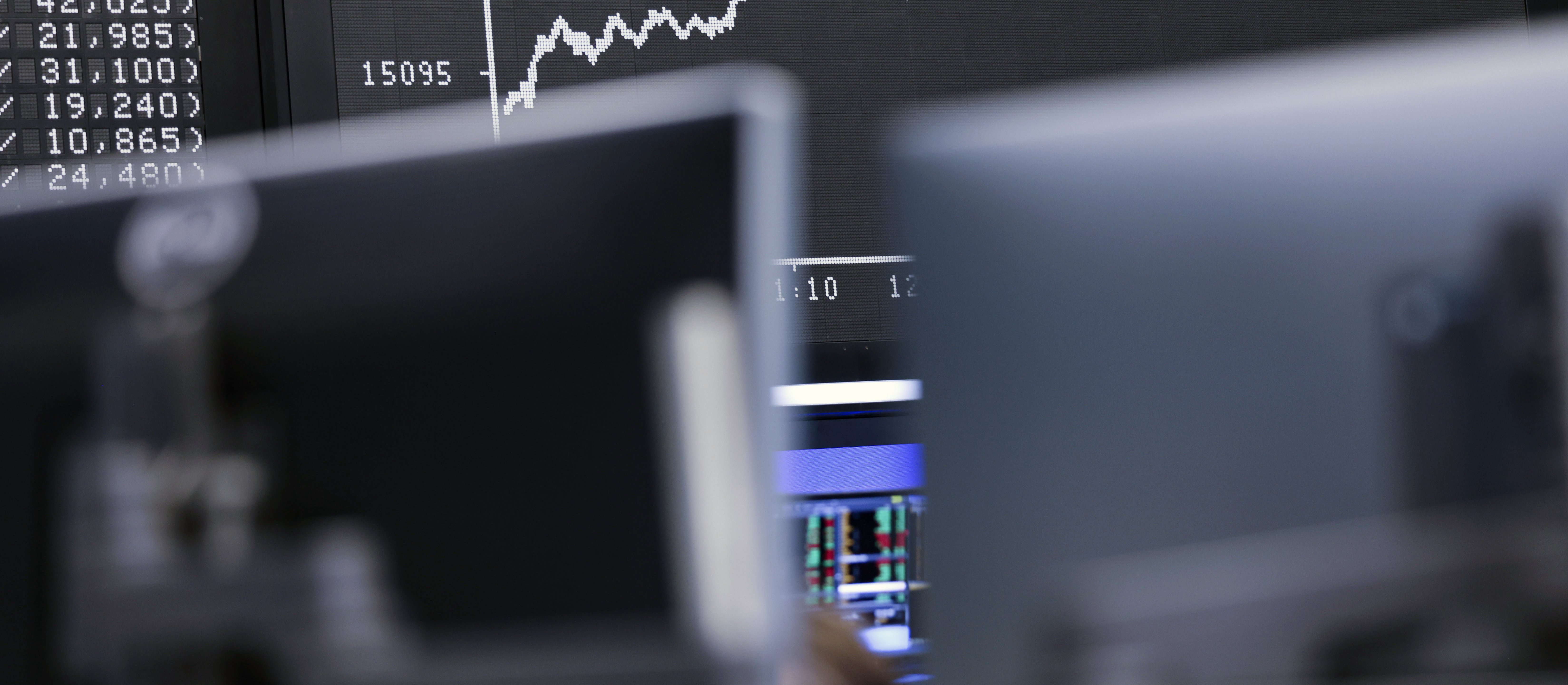 Europa zyskuje na roszadach w USA, ale dużych zmian sektorowych jeszcze nie ma