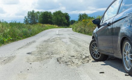 Nie ma ustawowego minimum sumy ubezpieczenia OC dla samorządów, przez co zdarza się, że muszą one do