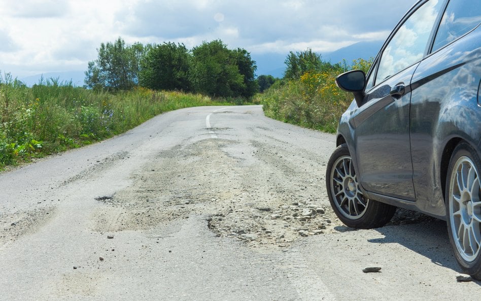 Nie ma ustawowego minimum sumy ubezpieczenia OC dla samorządów, przez co zdarza się, że muszą one do