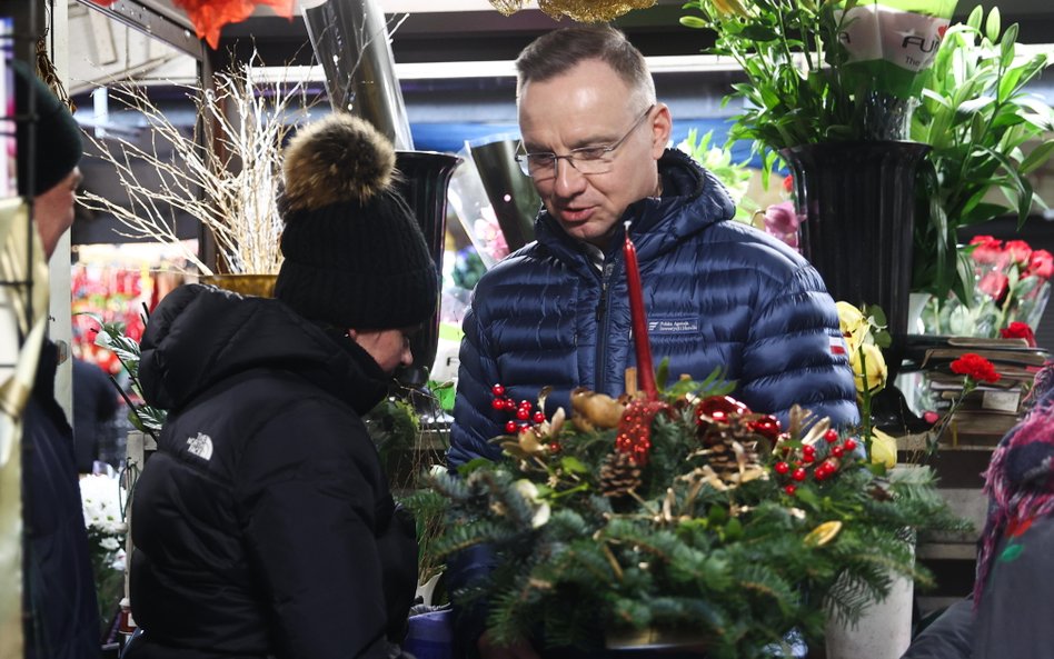 Prezydent Andrzej Duda na przedświątecznych zakupach