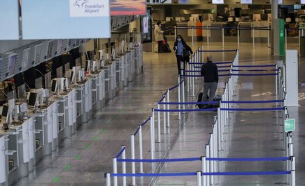 Rząd Merkel rozważa zawieszenie lotów do Niemiec