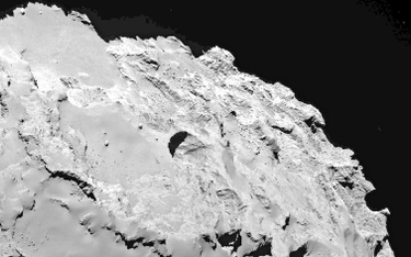Naukowcy pierwszy raz mieli okazję tak dokładnie obejrzeć powierzchnię komety
