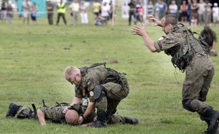 Antoni Macierewicz zorganizuje szkolenia z samoobrony dla kobiet
