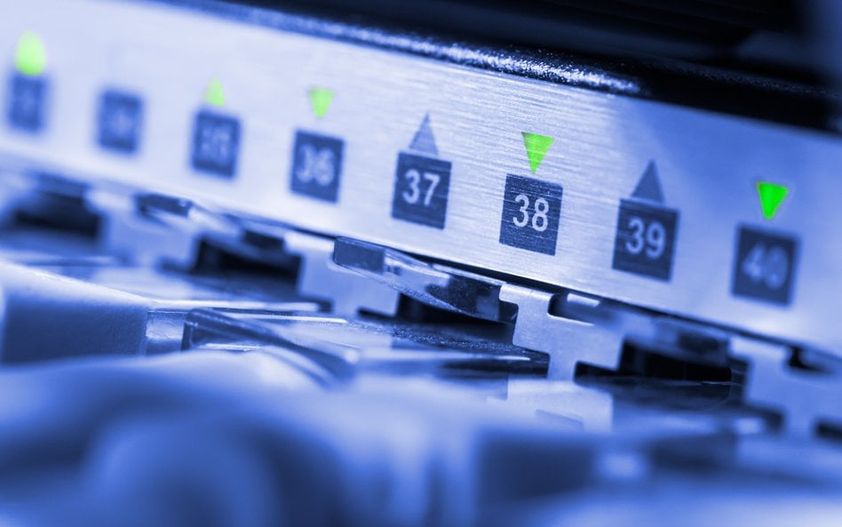 Wyścig z czasem. Zagrożone setki milionów złotych z KPO na szybki internet