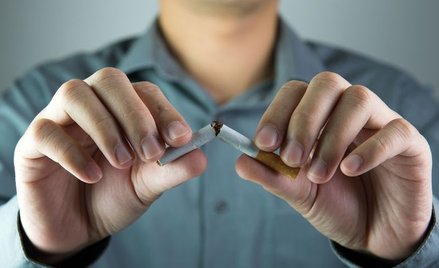 GUS o używkach: 19 proc. palaczy, 13,8 proc. niepijących