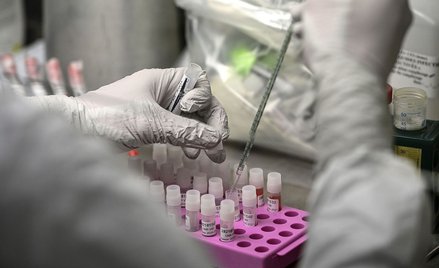 W Polsce ruszają badania zmienności koronawirusa SARS-CoV-2