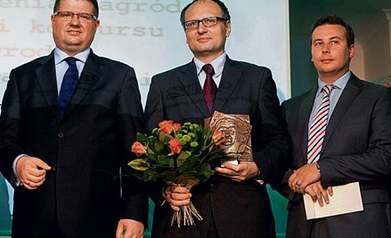 Prezes NBP Sławomir Skrzypek, red. naczelny „Rz” Paweł Lisicki i kierownik działu ekonomicznego „Rz”