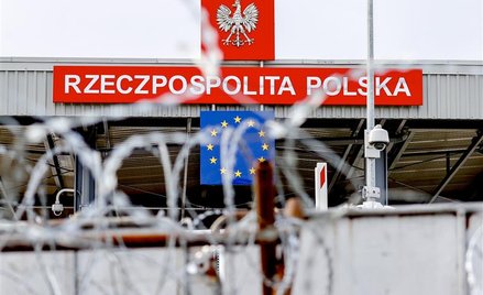 Polacy z Białorusi po przekroczeniu granicy z Polską raczej nie mają co liczyć na sprawną i szybką p