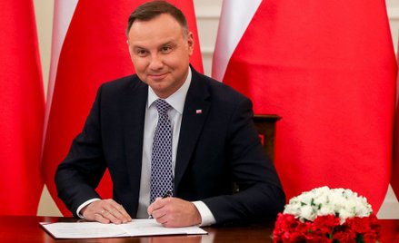 Nierealny budżet podpisany przez prezydenta