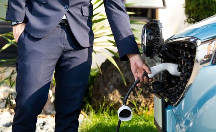 Zwrot wydatków za ładowanie samochodu elektrycznego jest dodatkowym przychodem i należy go opodatkow