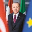 Już tylko co trzeci obywatel Turcji rządzonej przez Recepa Tayyipa Erdogana (na zdjęciu w Brukseli w