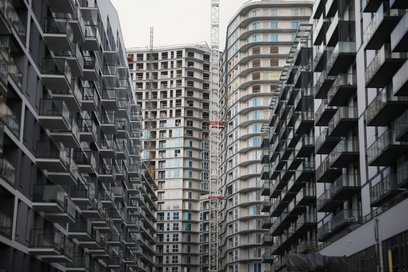 Osiedle Bliska Wola J.W. Construction, czyli "Warszawski Hongkong" podczas budowy